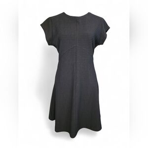 Banana Republic Black Textured Fit & Flare Dress Women’s Size 6 Short Sleeve
